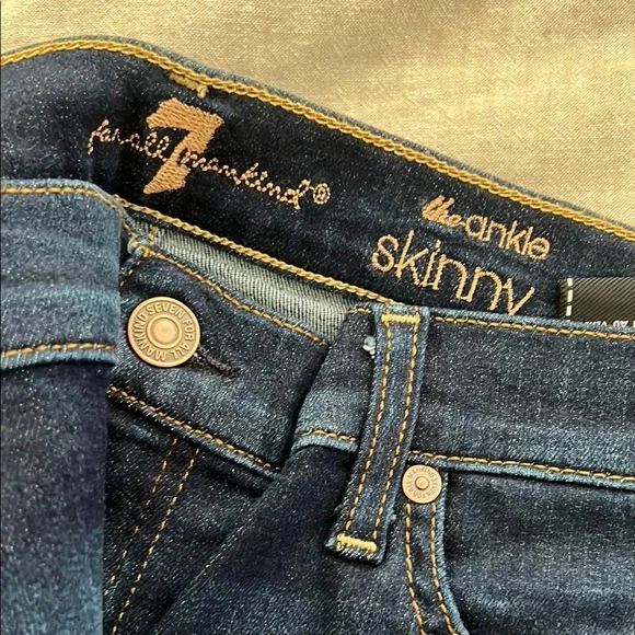 7 For All Mankind Women's Blue Jeans - Picture 2 of 7